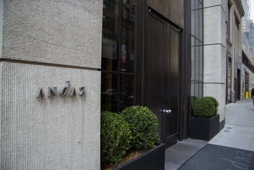 wpid-andaz-fifth-avenue-hotel-hyatt-review-supernovawife-18-2013-11-17-22-00.jpg