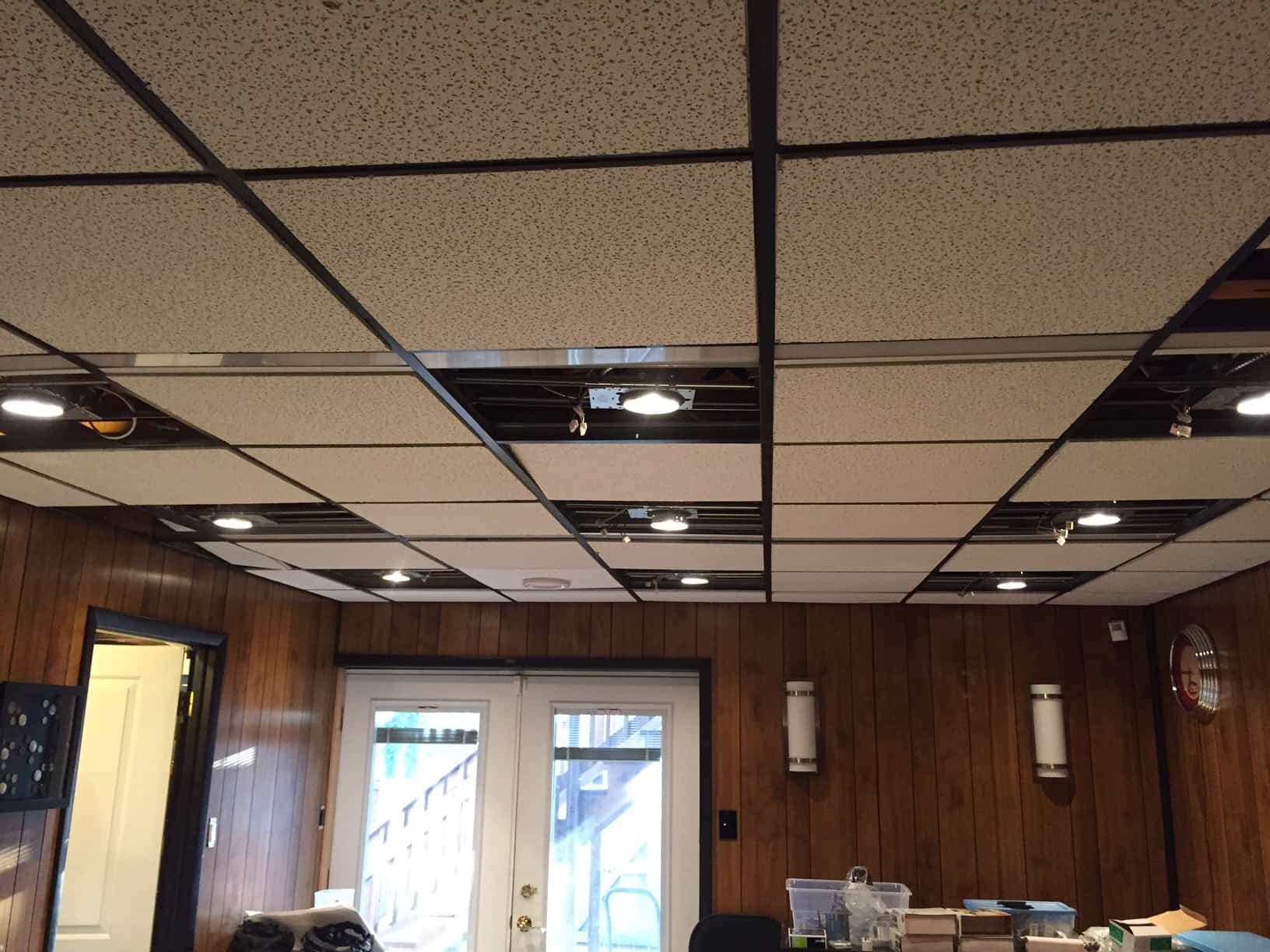 high hat lights in drop ceiling