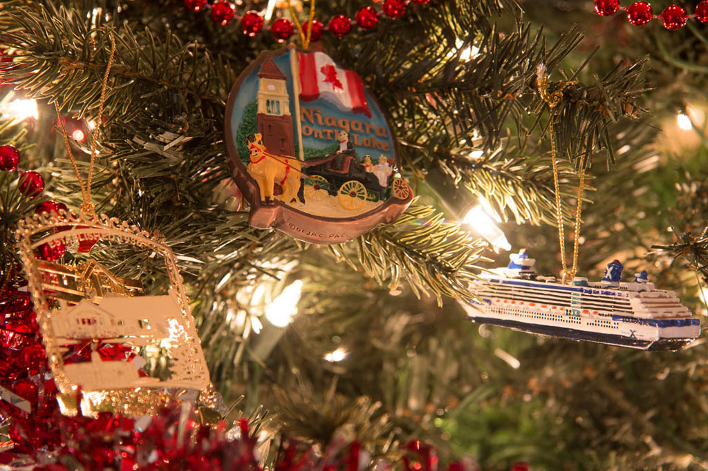 souvenir Christmas ornaments