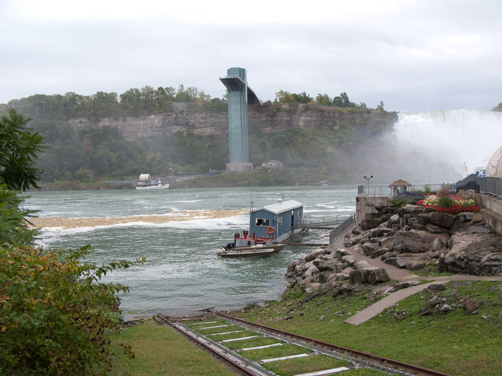 View of the Niagara River while waiting in line for the Maid of the Mist