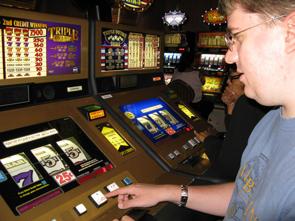 Playing slot machines in Las Vegas