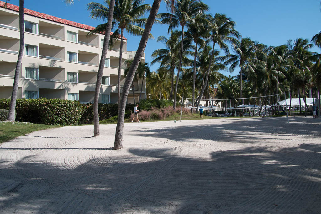 Volleyball net at Casa Marina