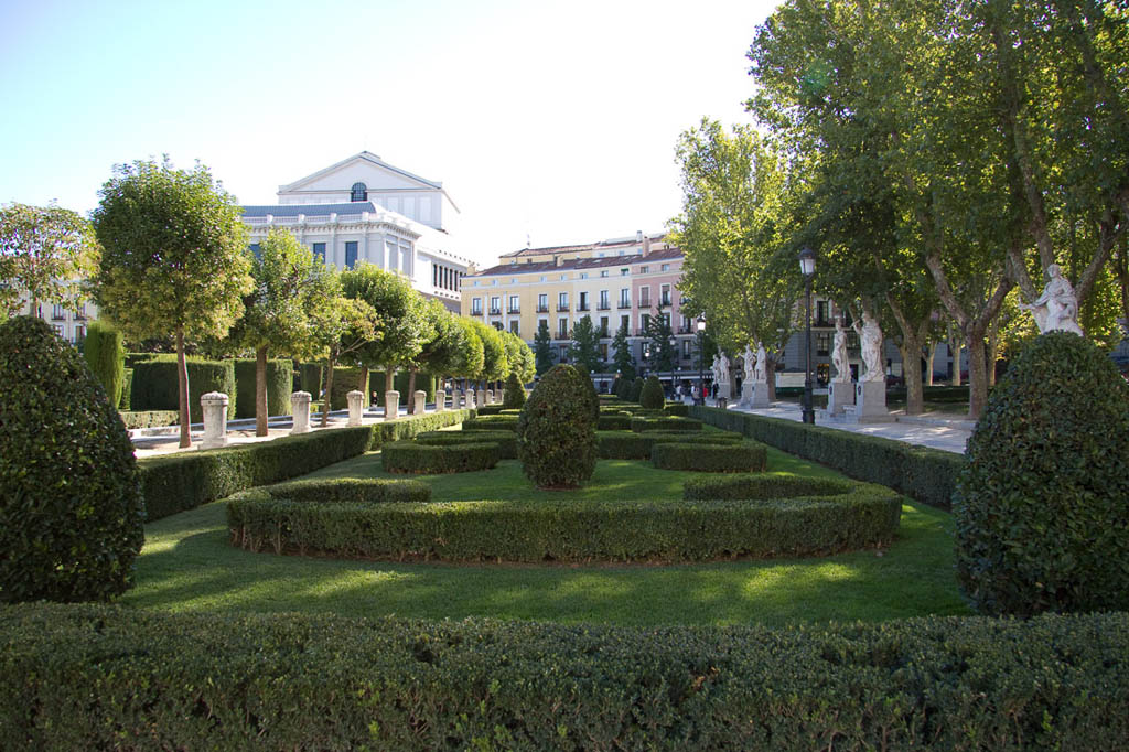 Jardines de Sabatini in Madrid