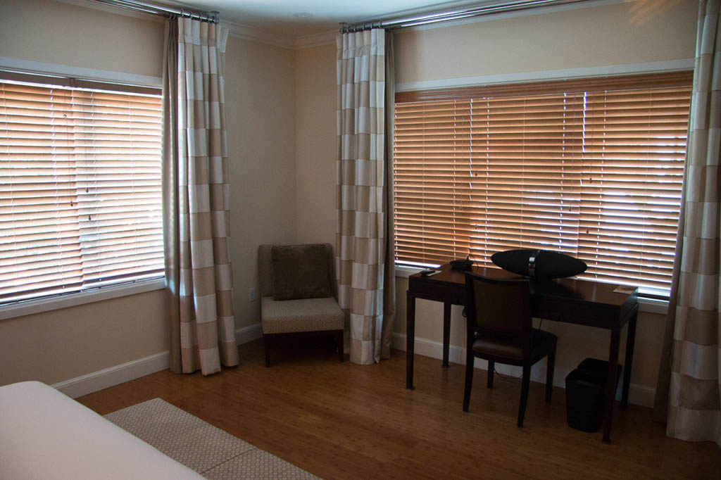 Bedroom area of Manor Villa Suite