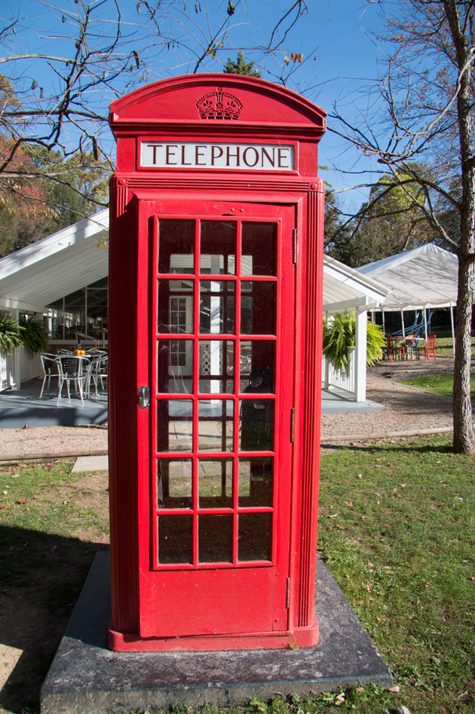 Art at Kentuck Knob grounds