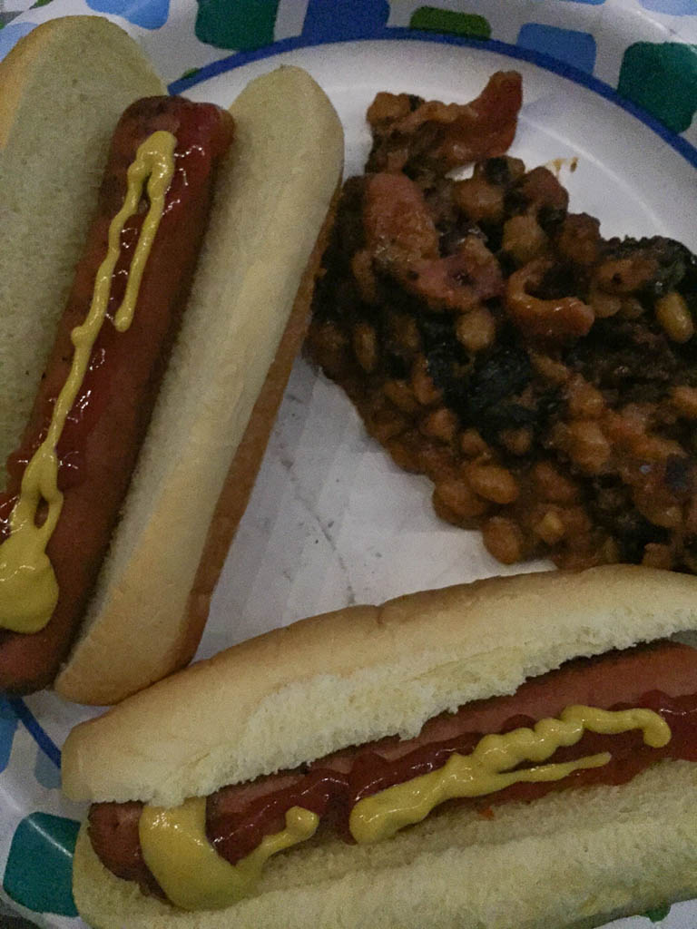 Hot dogs and baked beans | Camping foods