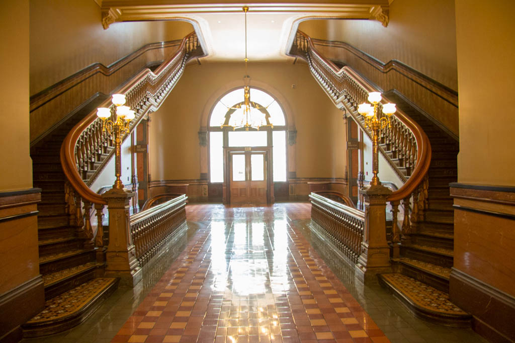 Staircase in the Iowa State Capitol building