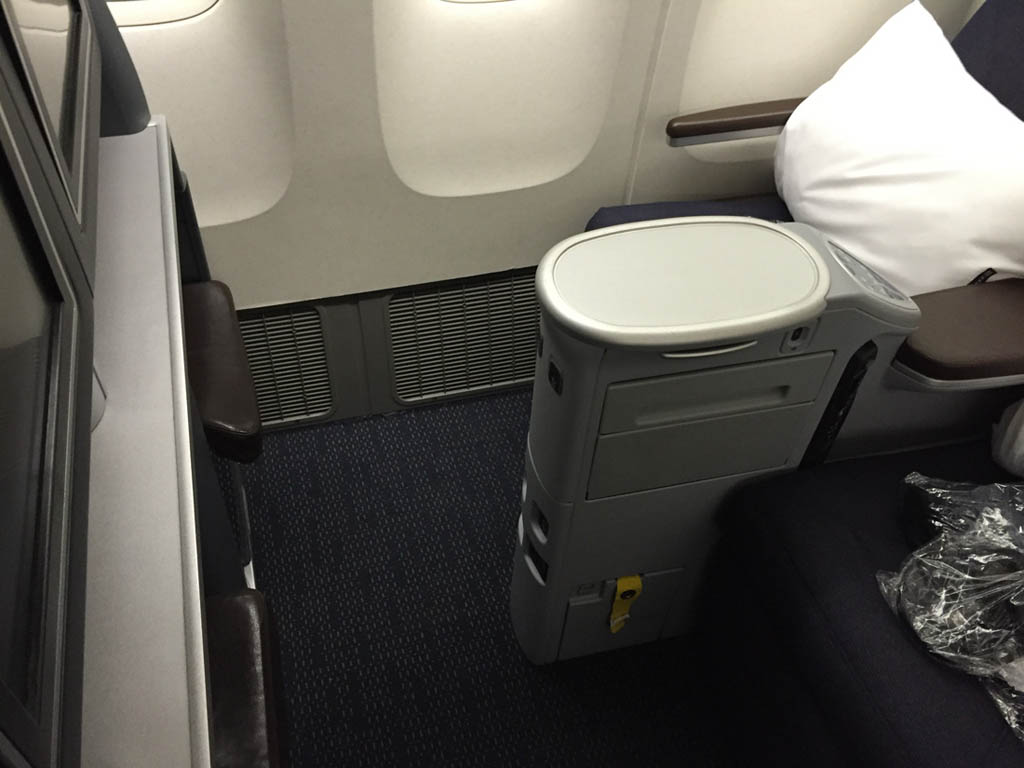 United 757–300 Business Class Seats
