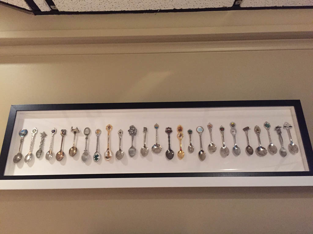 Modern spoon display frame