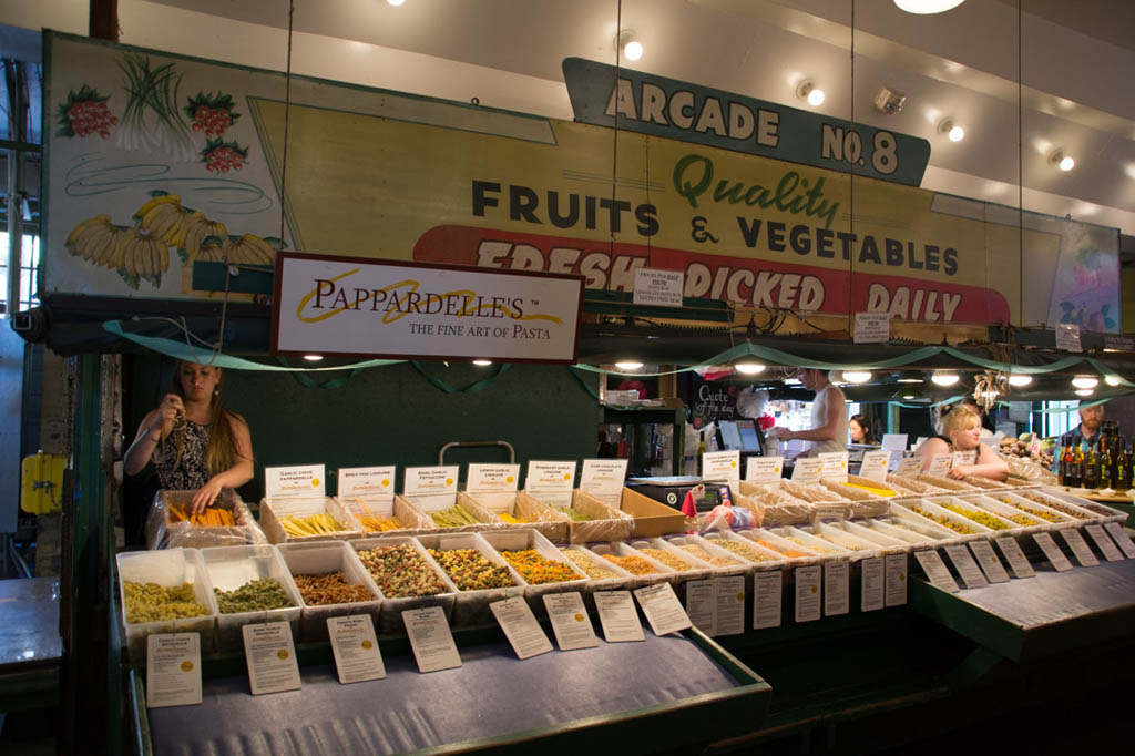 Pike Place Market fish storefront