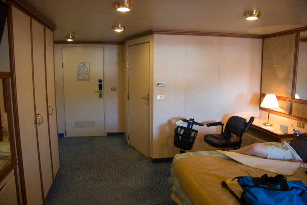 Bedroom in accessible cabin | Ruby Princess