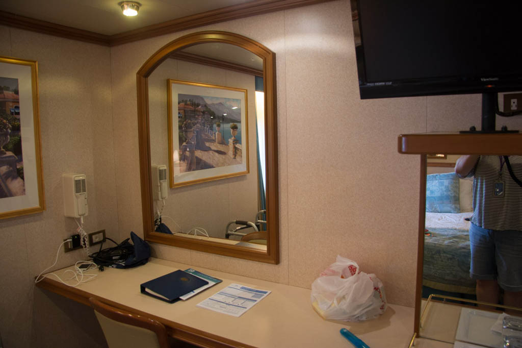 Desk area in handicapped accessible cabin