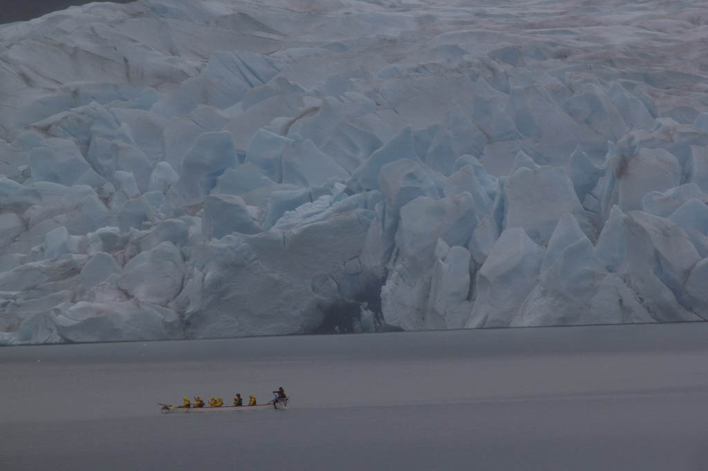 Kayakers at Mendenhall glacier | Telephoto lens