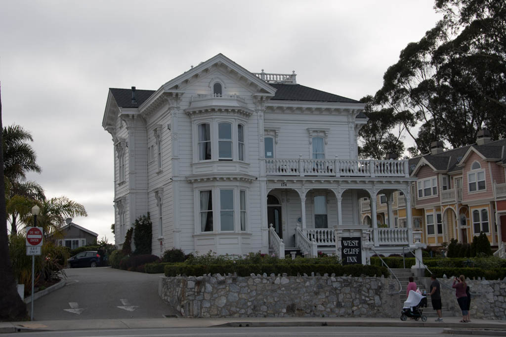 Exterior of West Cliff Inn | Santa Cruz | Hotel Review