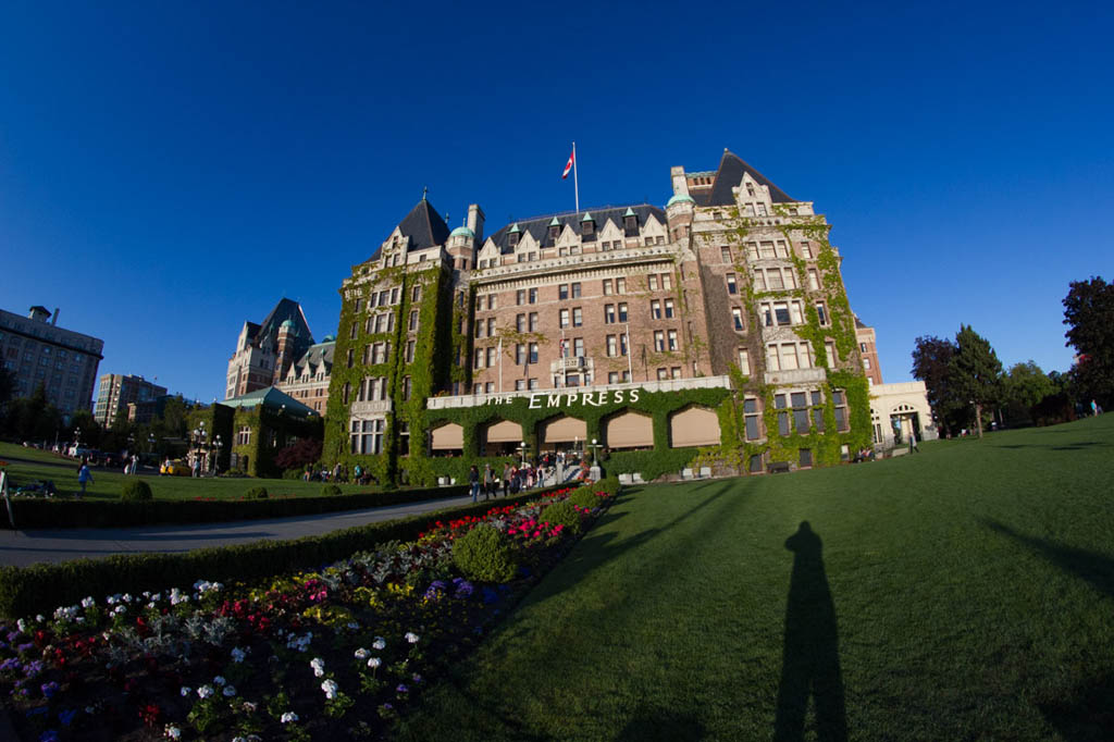 Exterior of the Empress hotel in Victoria