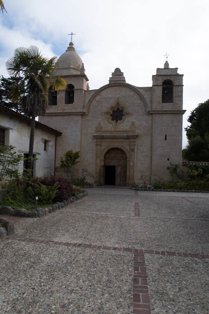 San Carlos Borromeo de Carmelo Mission