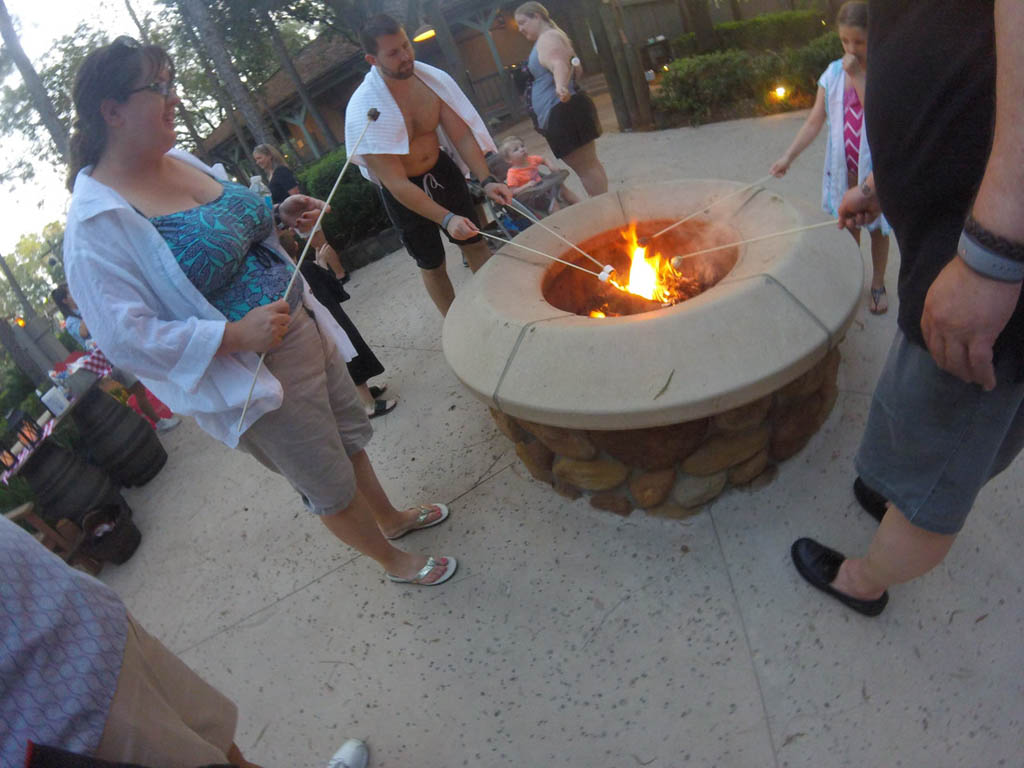 Evening s’mores at Port Orleans Riverside