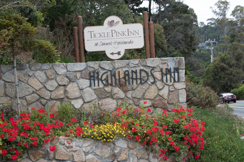 Signs from Highway 1 for Hyatt Carmel Highlands