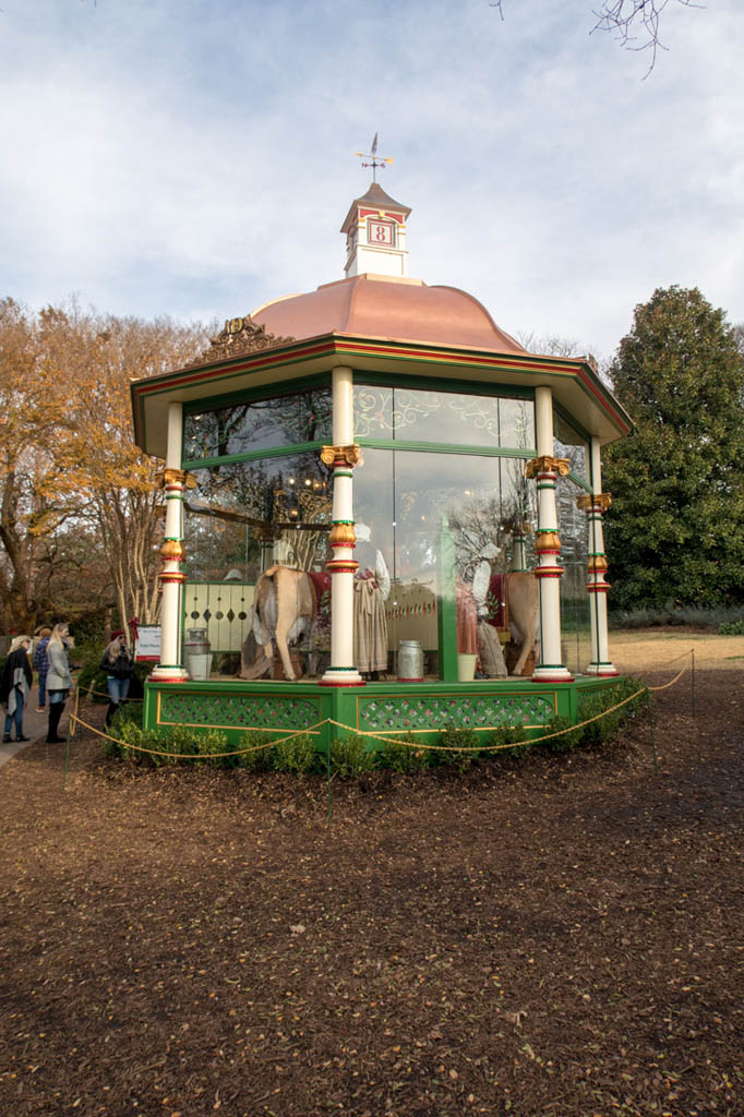 12 Days of Christmas Display | Dallas Arboretum and Botanical Gardens