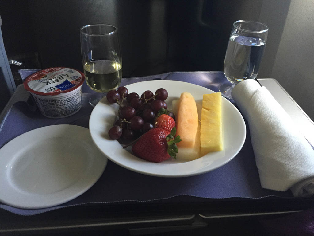 Breakfast in United domestic business class SFO-IAD