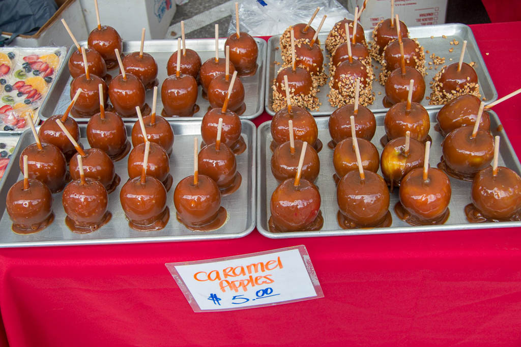 Walking around the Farmer’s Market