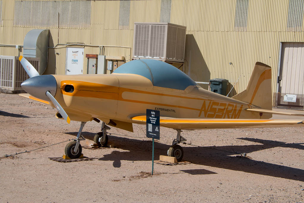 Small planes on display at Pima Museum